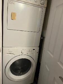 Ajax-2 bedroom, 1 bath walkout basement apartment - Photo 7