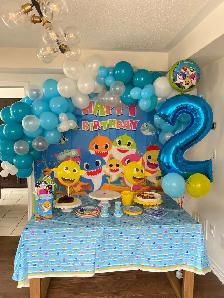Balloons Bouquets, Custom Cakes, desserts GTA - Photo 3
