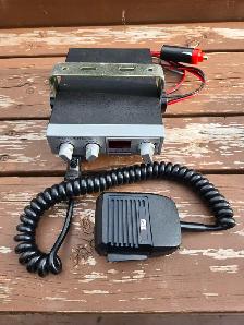 Radio CB Realistic TRC-415 40 Canaux - Photo 4