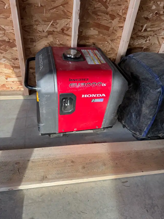 Honda EU3000is Generator