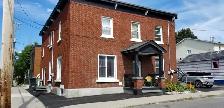 Large one bedroom apt. with a large private patio for rent - Photo 10