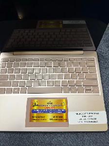 Microsoft surface laptop - Photo 2
