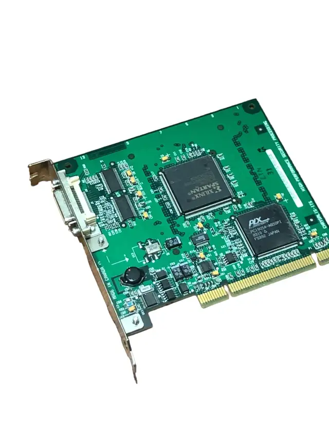 Luna Dock PCI Controller 900023-000 Rev 09 Made in Canada