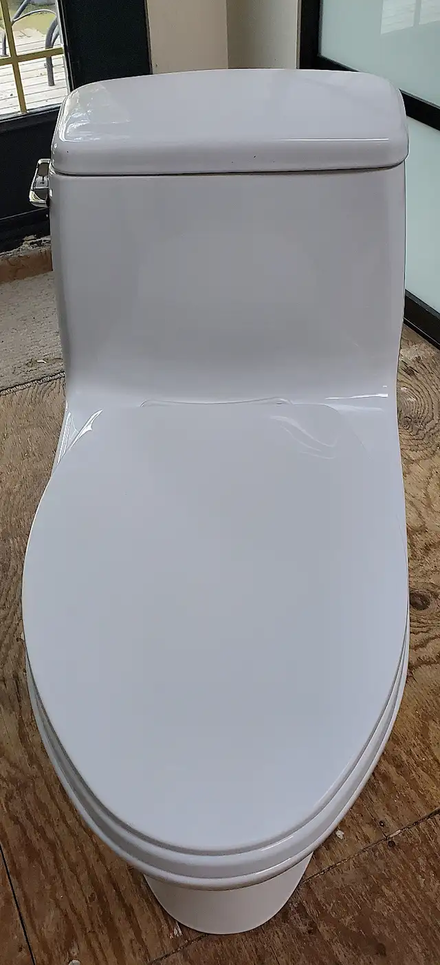 Brand New Toto Ultramax1 Piece Toilet