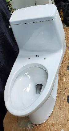 Brand New Toto Ultramax1 Piece Toilet - Photo 3