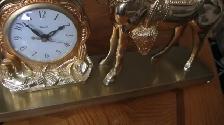 VINTAGE 1950/60‘s ELECTRIC BRASS HORSE CLOCK VERY NICE WORKING - Photo 2