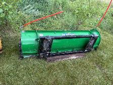 John Deere Tractor 2025 RHST and attachments. - Photo 2