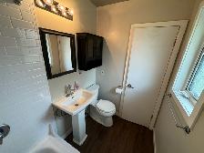 3 Bed 1 Bath House For Rent In Silver Heights - Photo 15