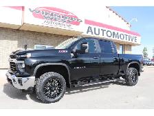2024 Chevrolet SILVERADO 2500HD LOADED DURAMAX, BUCKETS/CONSOLE - Photo 4