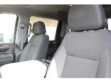 2024 Chevrolet SILVERADO 2500HD LOADED DURAMAX, BUCKETS/CONSOLE - Photo 29