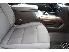 2024 Chevrolet SILVERADO 2500HD LOADED DURAMAX, BUCKETS/CONSOLE - Photo 42
