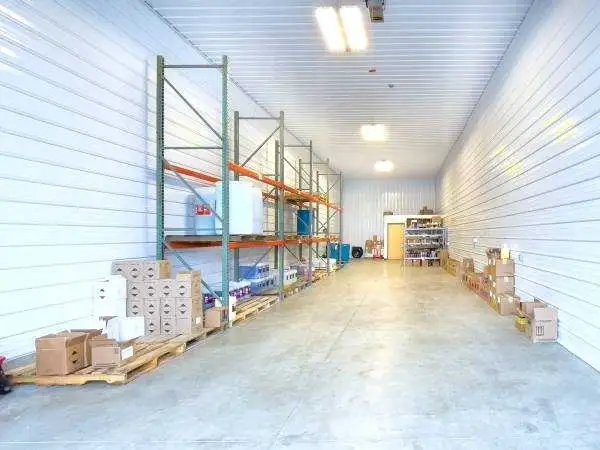 Flexible Warehouse Space Lease