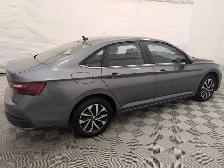 2025 Volkswagen Jetta - Photo 4