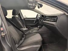 2025 Volkswagen Jetta - Photo 12