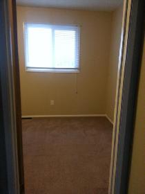 Three Bedroom Duplex in Penhold - Photo 5