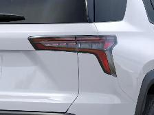 2027 Chevrolet Equinox - Photo 11