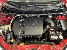 2011 Toyota Matrix - Photo 16