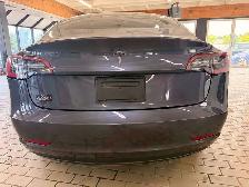2023 Tesla Model 3 - Photo 4