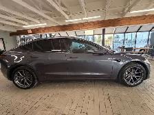 2023 Tesla Model 3 - Photo 6