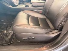 2023 Tesla Model 3 - Photo 17