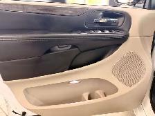 2014 Dodge Grand Caravan Crew - Photo 22