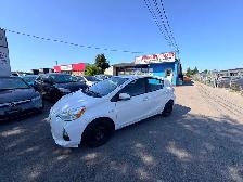 2013 Toyota PRIUS 220KM CERTIFIED-WARRANTY - Photo 2