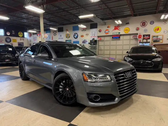 2017 Audi A8 4.0T AWD LEATHER SUNROOF NAV B/SPOT L/ASSIST CAME