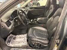 2017 Audi A8 4.0T AWD LEATHER SUNROOF NAV B/SPOT L/ASSIST CAME - Photo 22