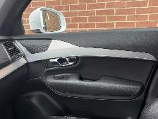 2019 Volvo XC90 MOMENTUM T6 7 PASS AWD LEATHER PAN/ROOF NAV CAME - Photo 27