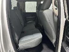 RAM 1500 Classic SXT Quad Cab 4x4 caisse de 6 pi 4 po 2019 à ven - Photo 14