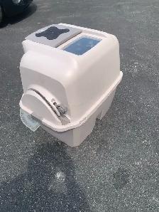 large deluxe litter box - Photo 5