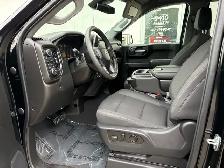 2023 Chevrolet Silverado 1500 4WD Crew Cab 147' Custom - Photo 12