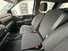 2023 Chevrolet Silverado 1500 4WD Crew Cab 147' Custom - Photo 27