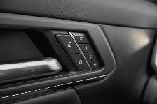 2027 GMC Terrain AWD Elevation - Photo 17