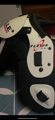 Louisville Slugger Flexor Shoulder Pads - Photo 2