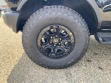 2026 Ford Bronco Outer Banks 4 Door - Photo 3