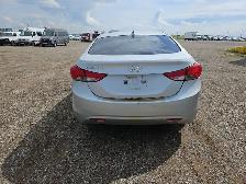 2012 Hyundai Elantra - Photo 4