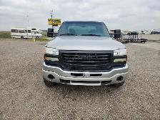2005 GMC Sierra 2500HD - Photo 8