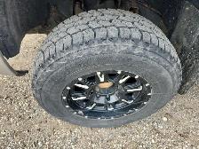 2005 GMC Sierra 2500HD - Photo 9