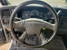 2005 GMC Sierra 2500HD - Photo 17