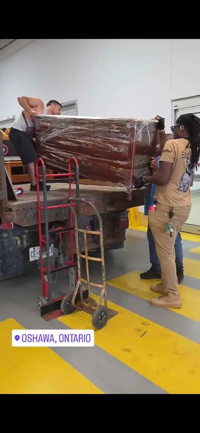 Furniture delivery/ Junk Removal
