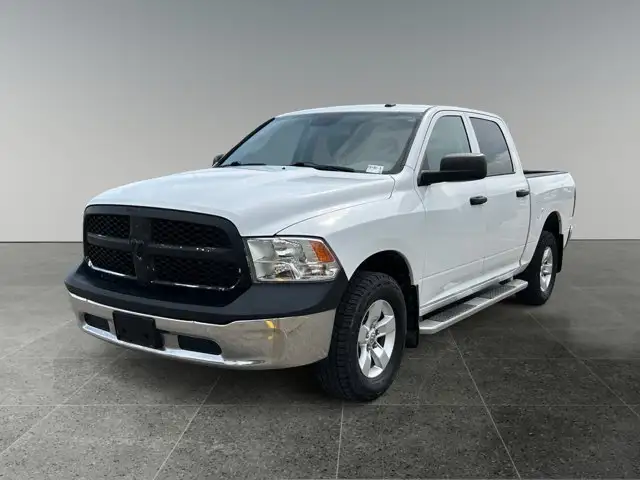 2015 Ram 1500 ST / 4WD