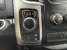 2017 RAM 1500 SLT Crew Cab SWB 4WD - Photo 14