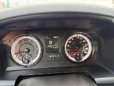 2017 RAM 1500 SLT Crew Cab SWB 4WD - Photo 16