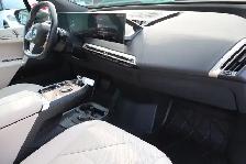 2023 BMW iX - Photo 21