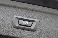 2023 BMW iX - Photo 28