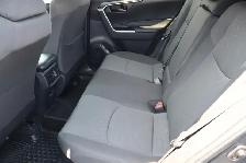 2023 Toyota RAV4 Hybrid - Photo 18