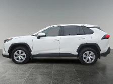 2025 Toyota RAV4 LE - Photo 2