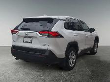 2025 Toyota RAV4 LE - Photo 7