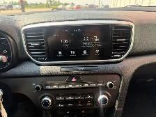 2022 Kia Sportage AWD - Photo 13